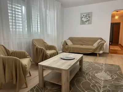 zona de relaxare din living inchiriere apartament Sector 4 București